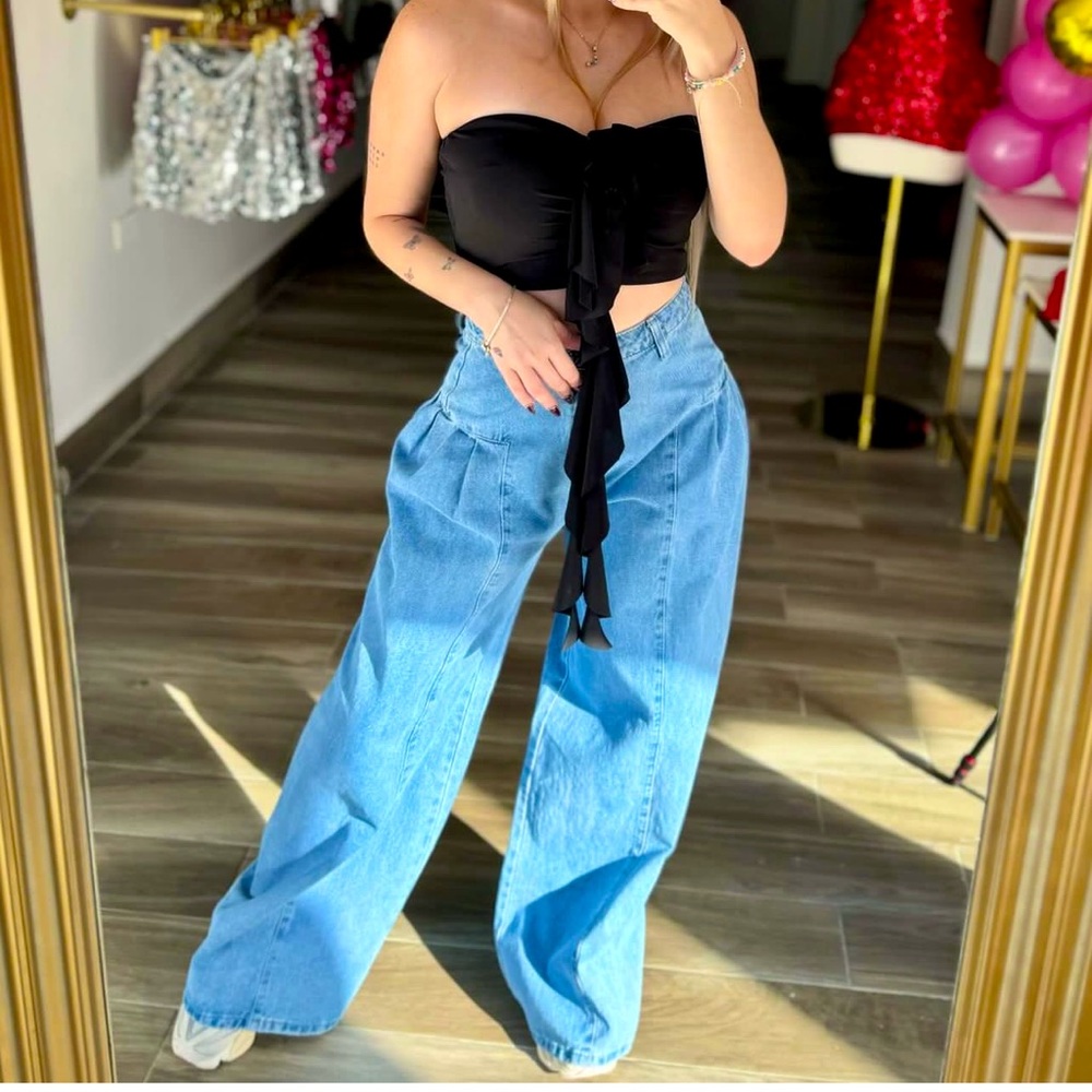 Jeans pants